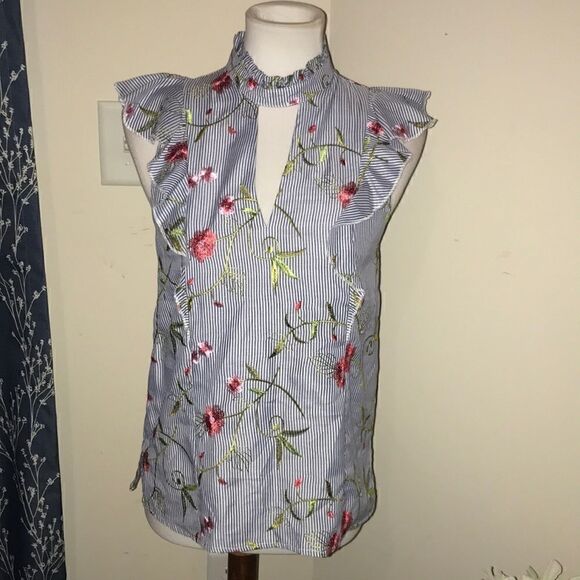 BCBGeneration Sleeveless Ruffle Embroidered Top - Picture 1 of 7